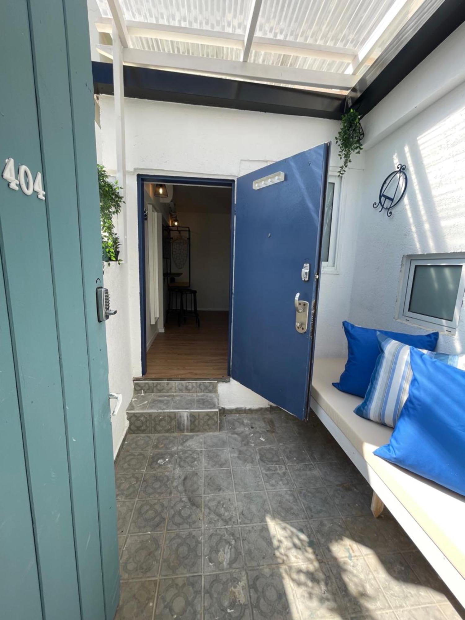 1000Nights Yassou Apartment Тел Авив Стая снимка